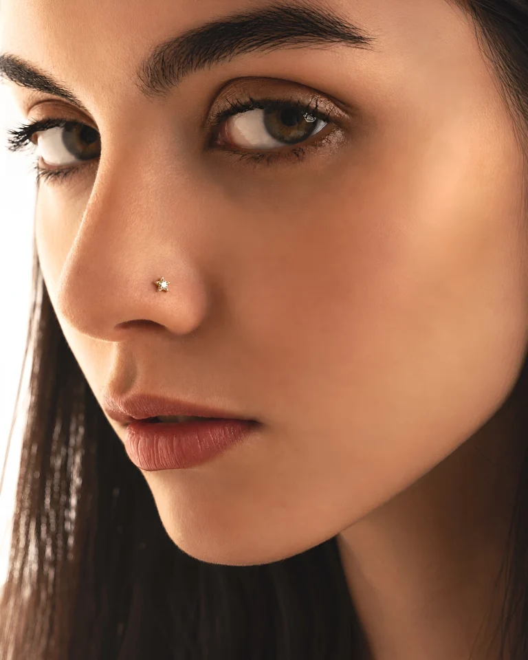 پیرسینگ بینی ستاره نگین‌دار کد 100455