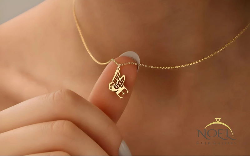 گردنبند حروف و پروانه کد 10009